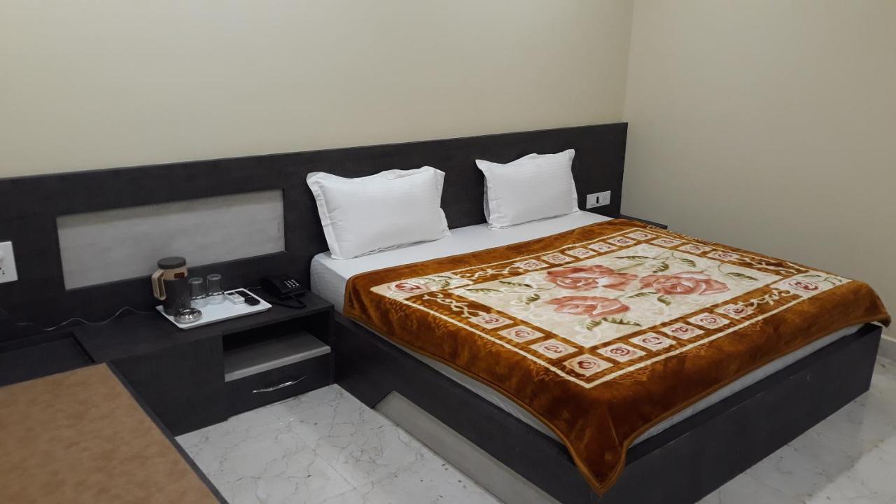 Hotel Uday Villas Shivpuri  Luaran gambar